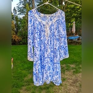 Oscar de la Renta nightgown or fun beach cover up